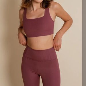 Girlfriend Collective Ribbed Goji Set